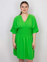Kjole med smock talje - Brystmål 130cm